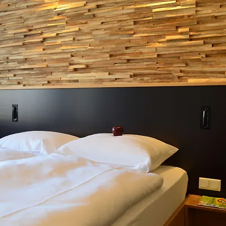 Five Hotel 3*