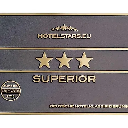 Five Hotel