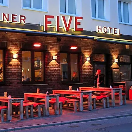 Five Hotel