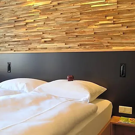 Five Hotel 3*