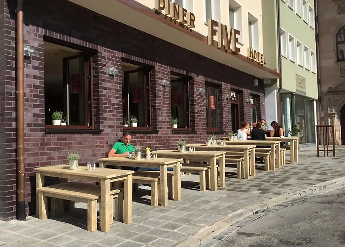 Five Otel